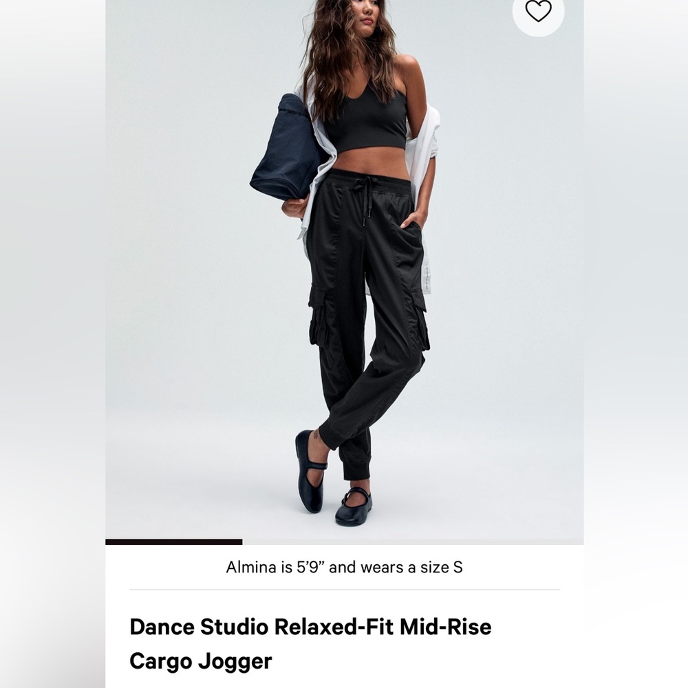 Dance studio relaxed fit cargo jogger